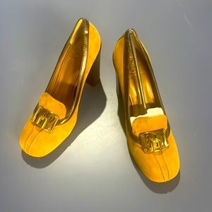 Tory burch brand new mystard and brown heels